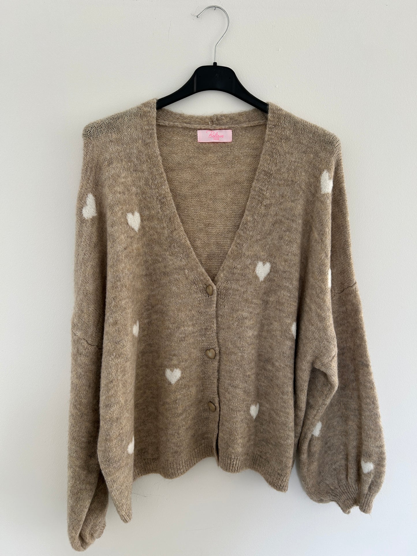 Strickjacke Herzchen braun